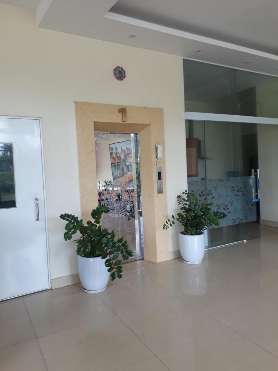 Anova 2 Hotel Hanoi Buitenkant foto