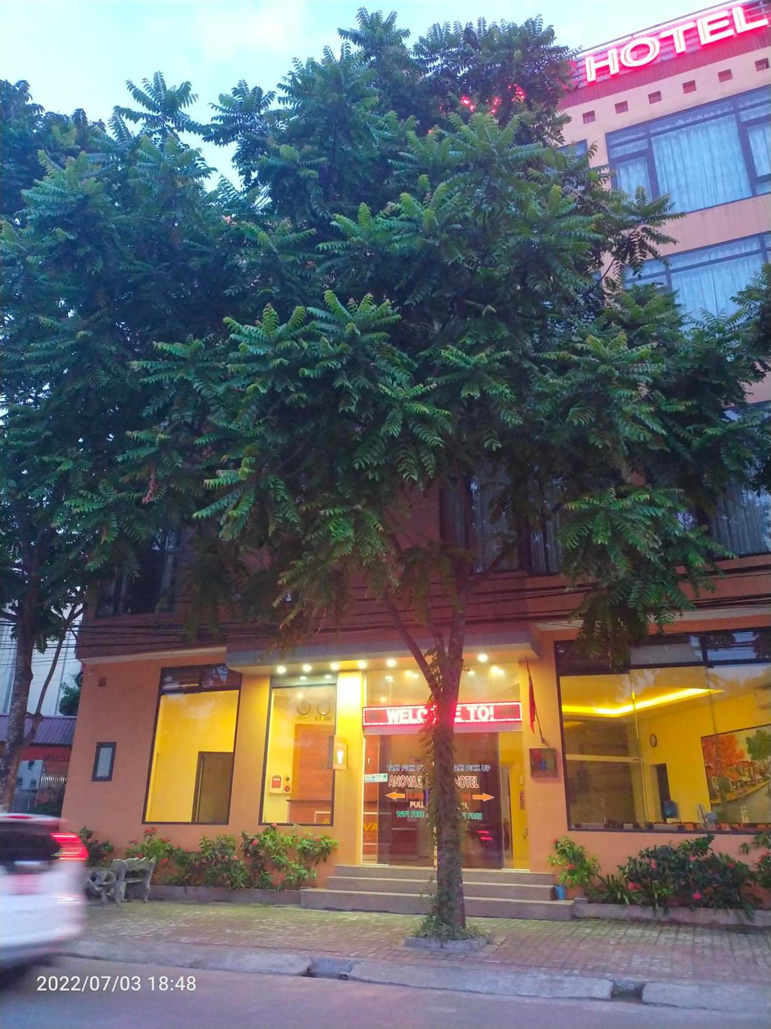 Anova 2 Hotel Hanoi Buitenkant foto